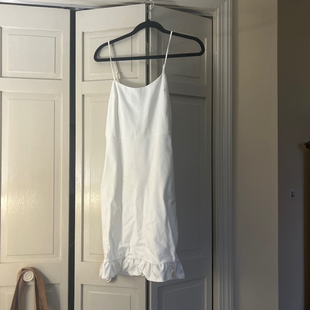 White lulus mini dress with ruffle hem